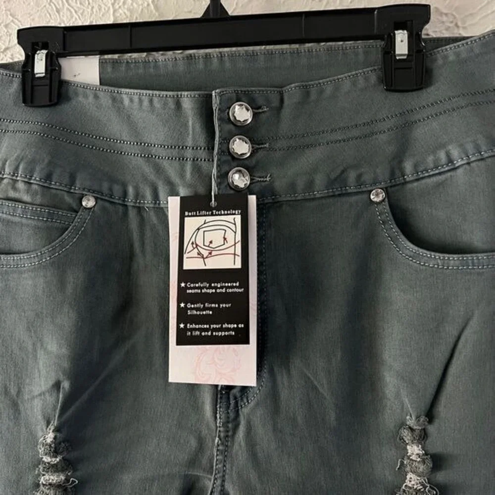 Danesi Jeans Distressed Gray Denim Pants Button Fly Straight Leg Women's Size 17
